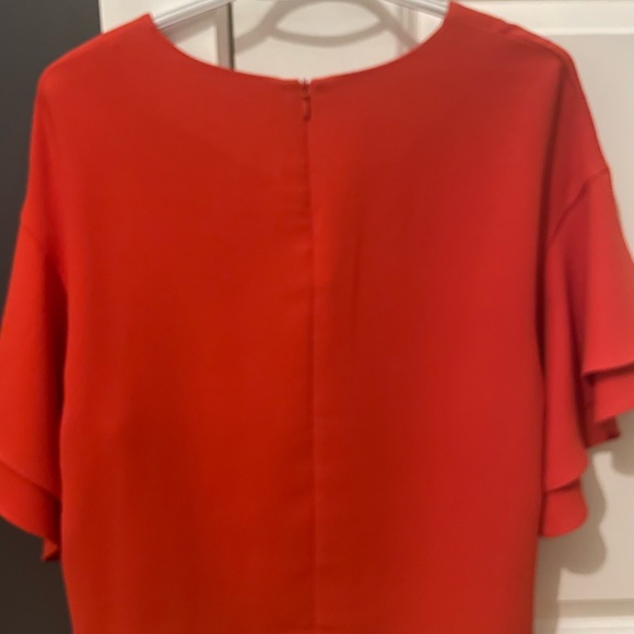 Poppy Red H&M blouse with layered, flowy 1/2 sleeve. - Picture 2 of 3
